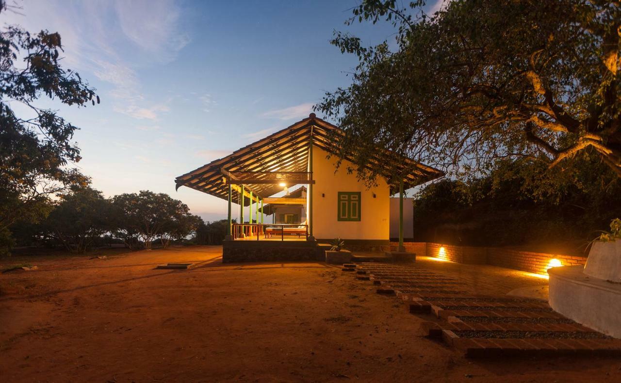 Nil Sisila Beach Resort Yala Dış mekan fotoğraf